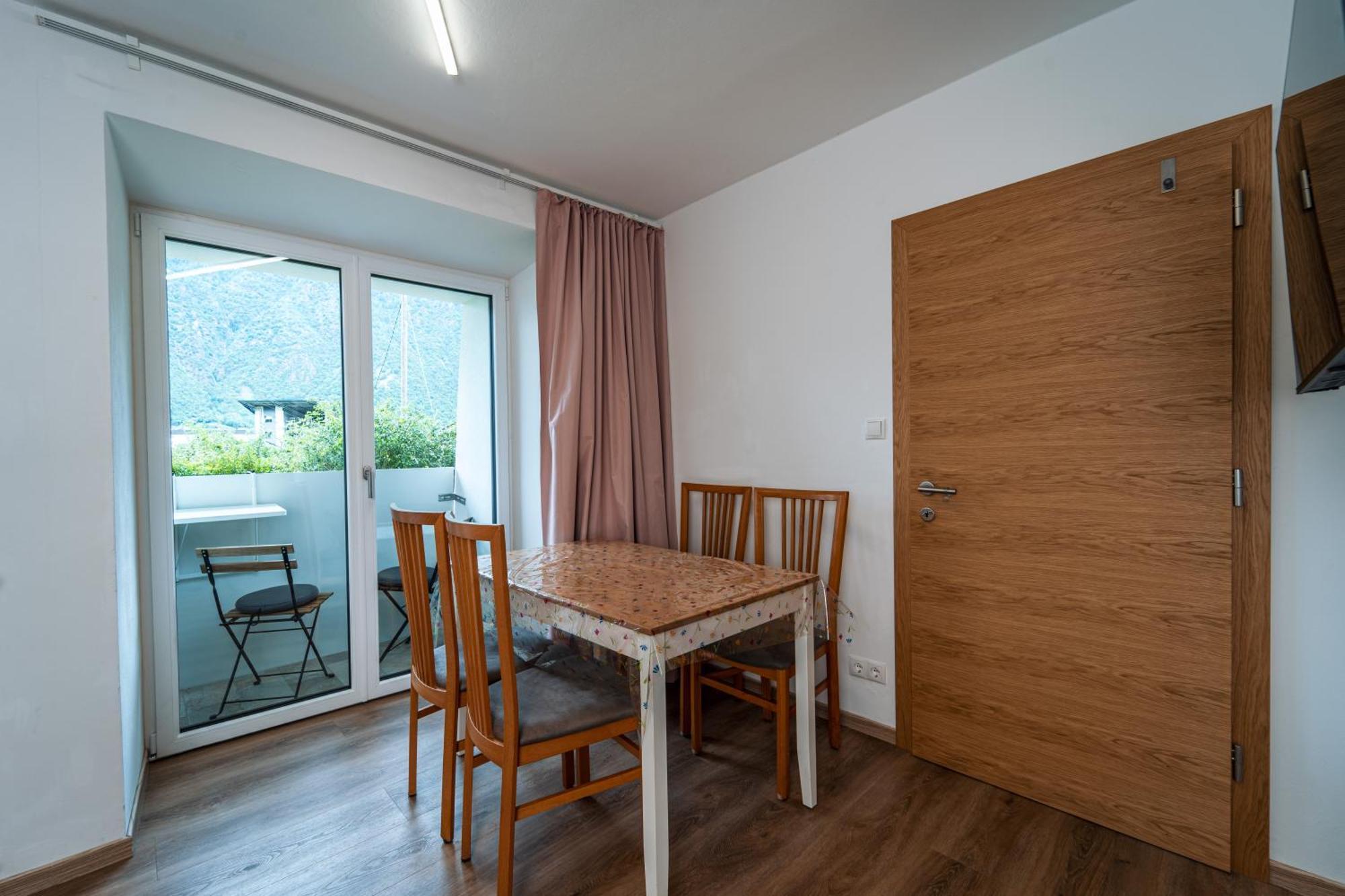 Mias Apartments Rablà Екстериор снимка